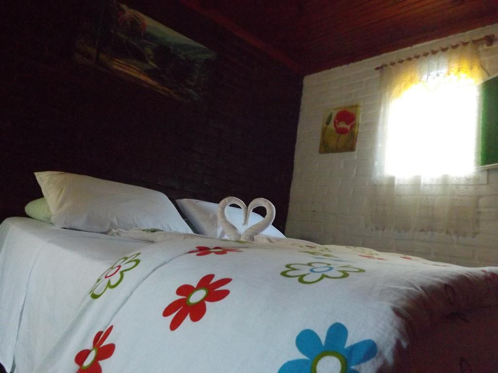 Pousada Quintal Das Pedras 佩尼多 客房 照片
