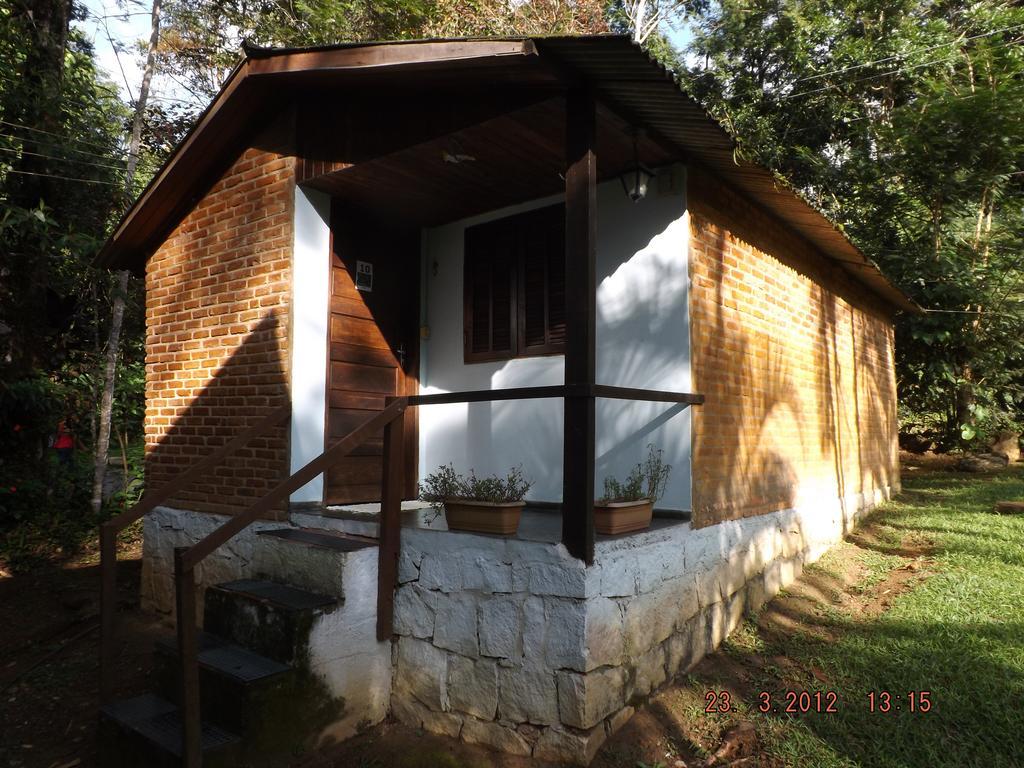 Pousada Quintal Das Pedras 佩尼多 外观 照片