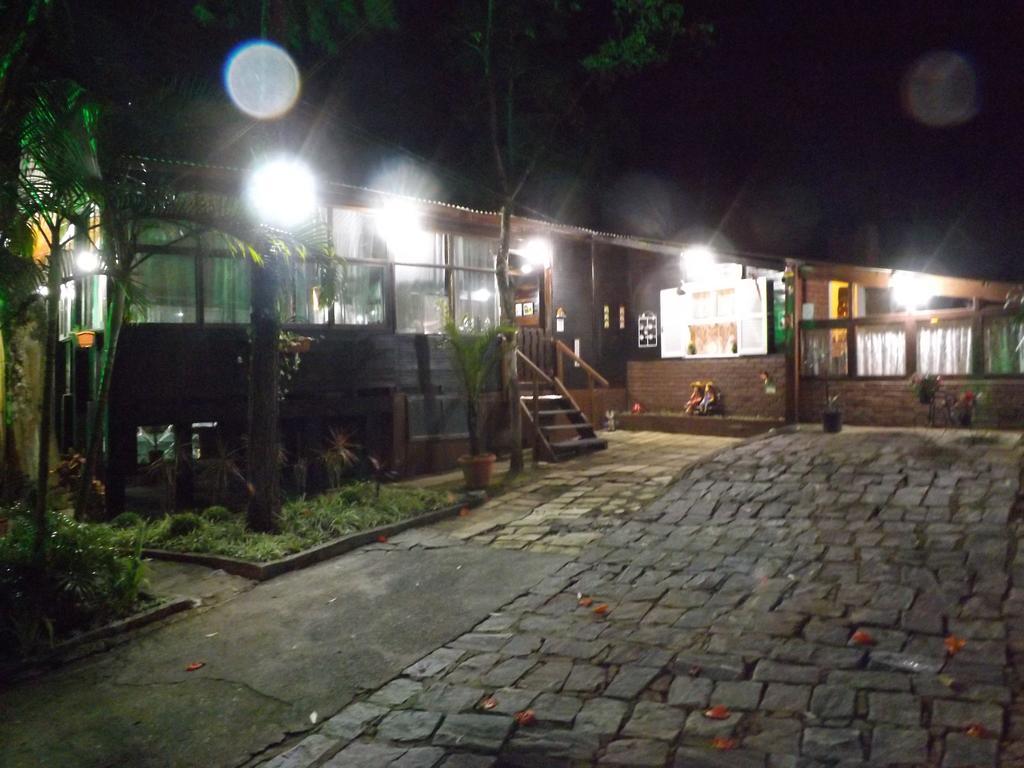 Pousada Quintal Das Pedras 佩尼多 外观 照片