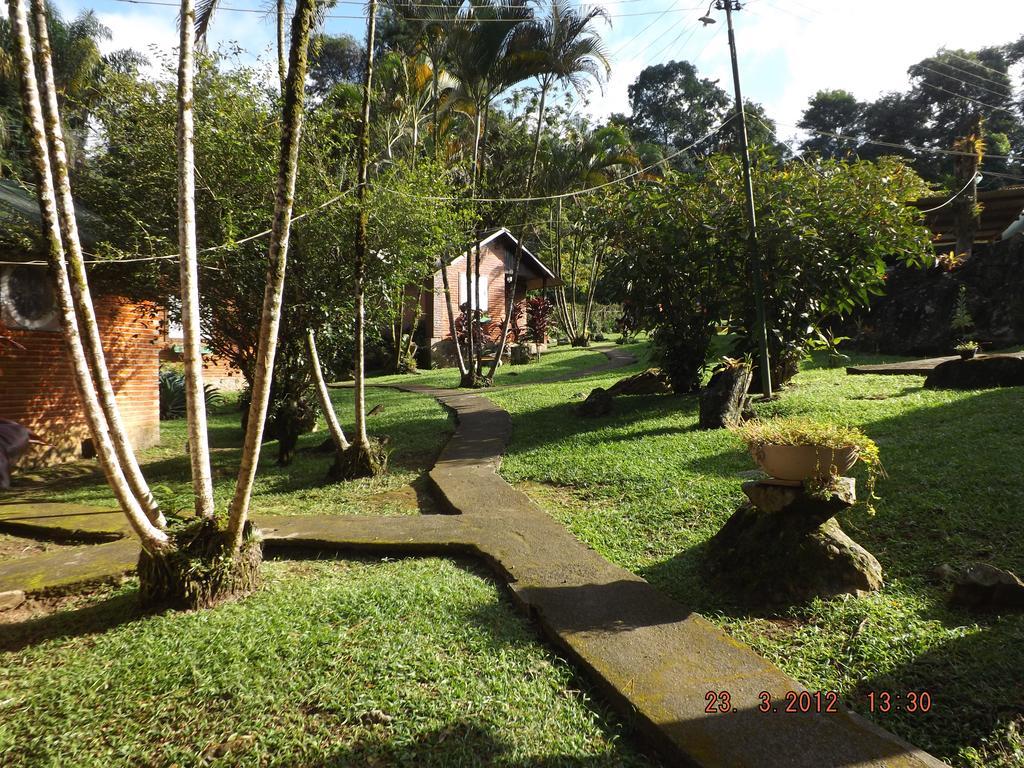 Pousada Quintal Das Pedras 佩尼多 外观 照片