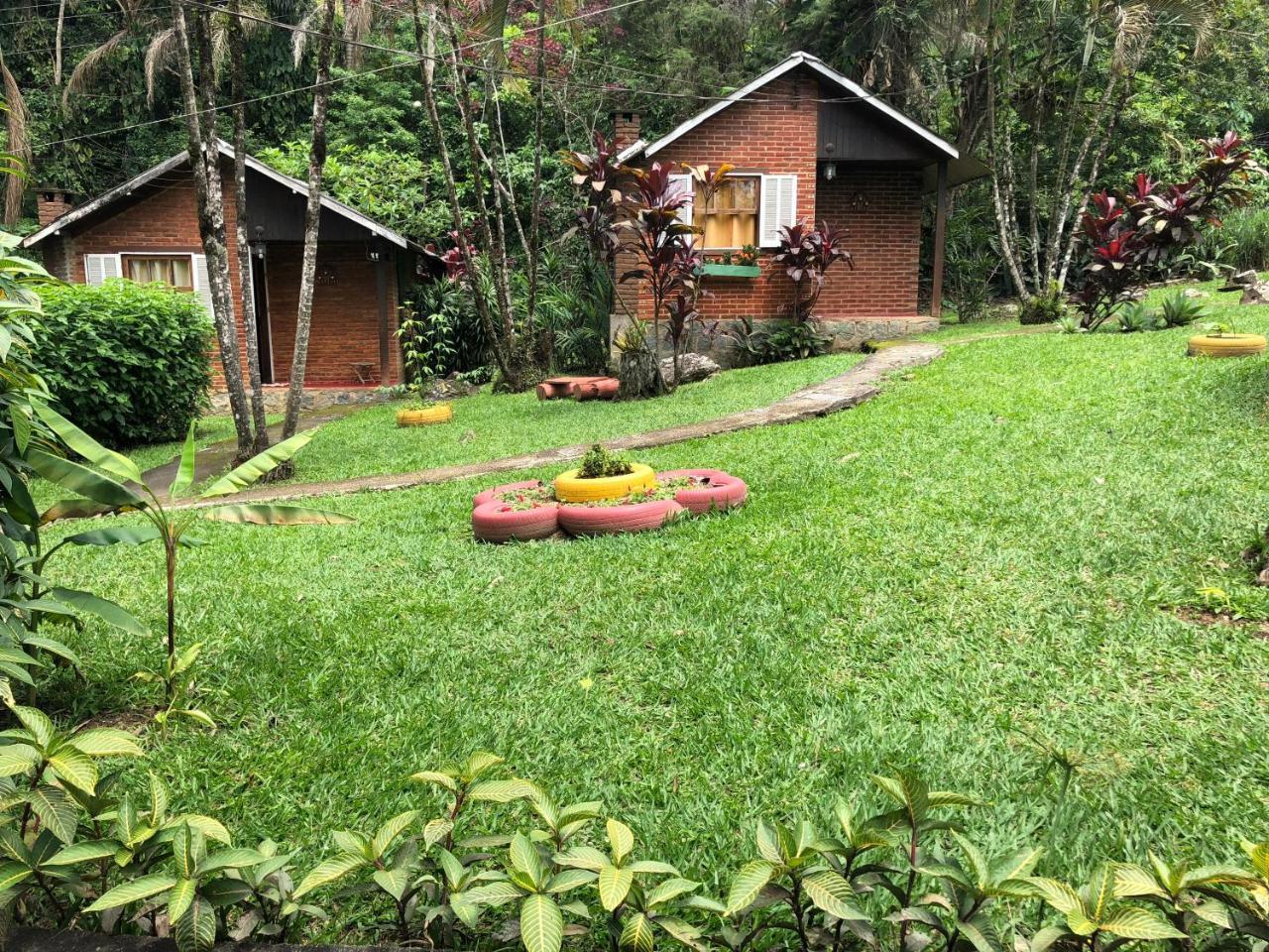 Pousada Quintal Das Pedras 佩尼多 外观 照片